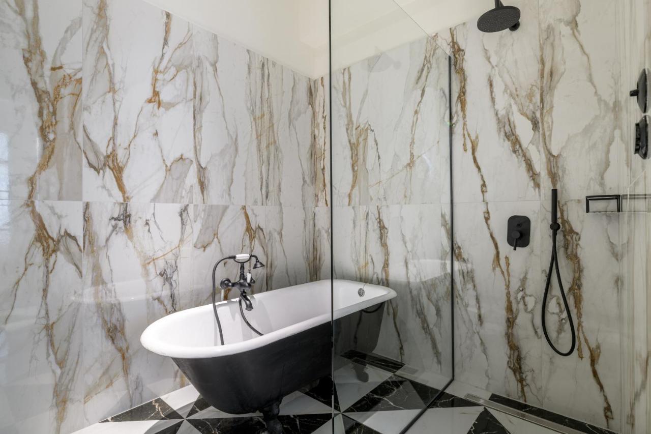 Ferienwohnung 3bdr Modern Design&Bright Interiors in Plaka Athen Exterior foto